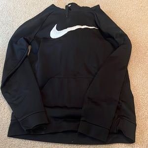Women’s black nike hoodie